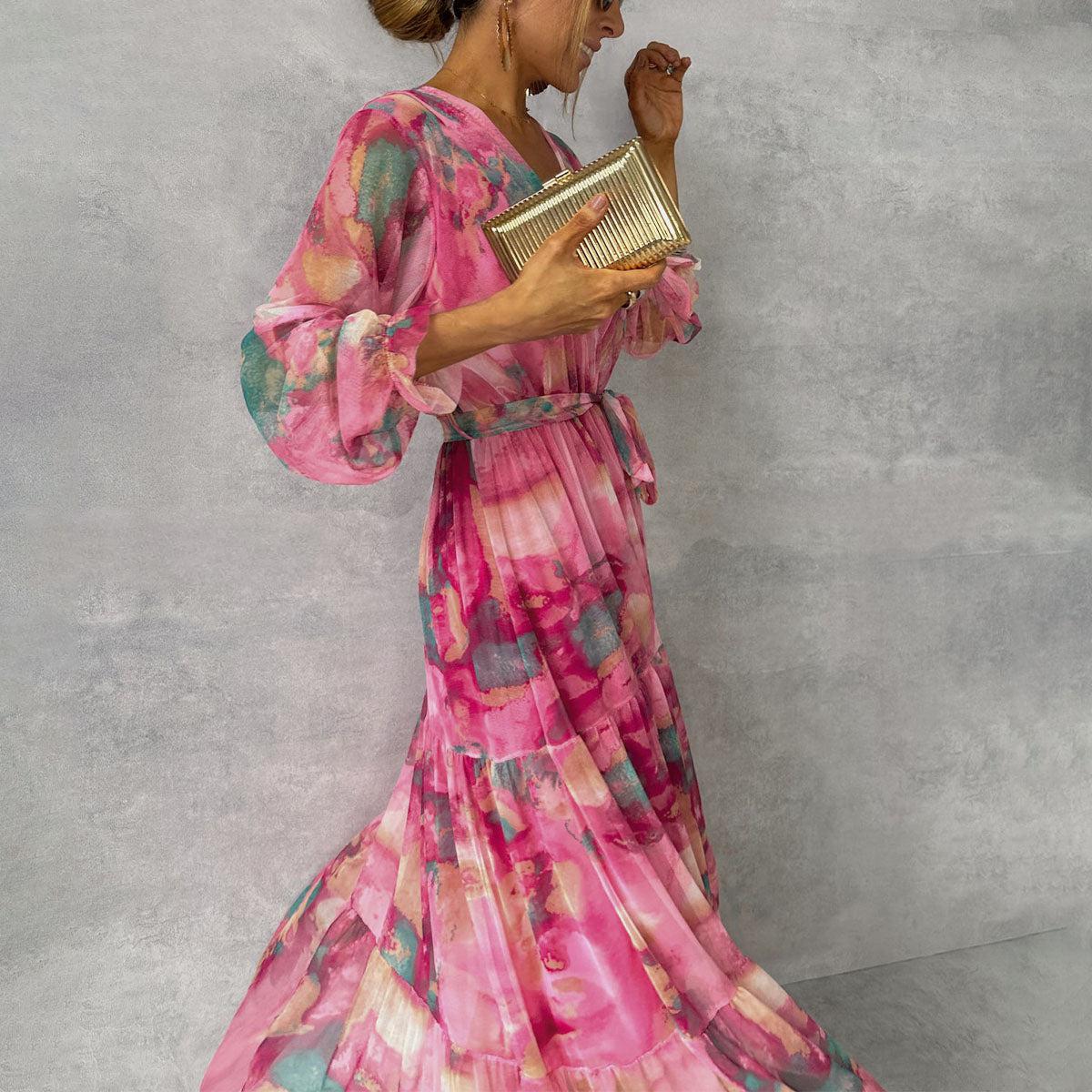 Elara – Langes Wickelkleid mit Blumenmuster