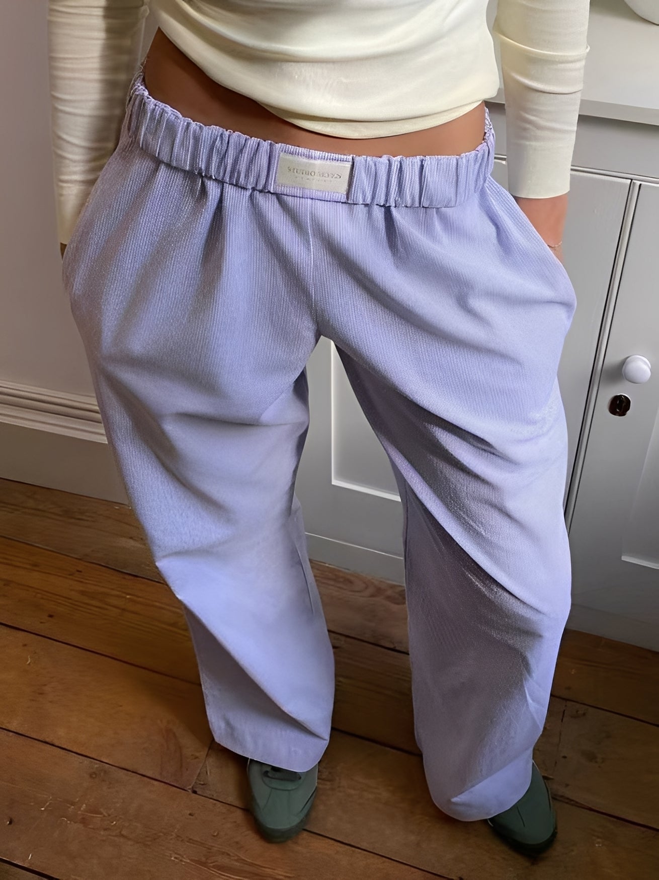 Malvina - Bequeme und einfache Freizeithose für Damen
