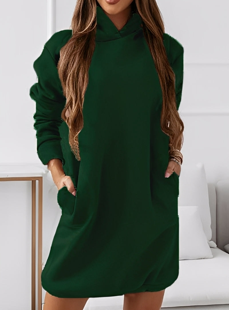 Michaela - Stilvolles, kurzes Damenkleid mit Kapuze