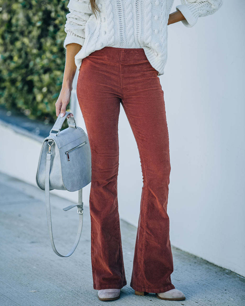 Elaina - Weit geschnittene Damenhose mit Stretch