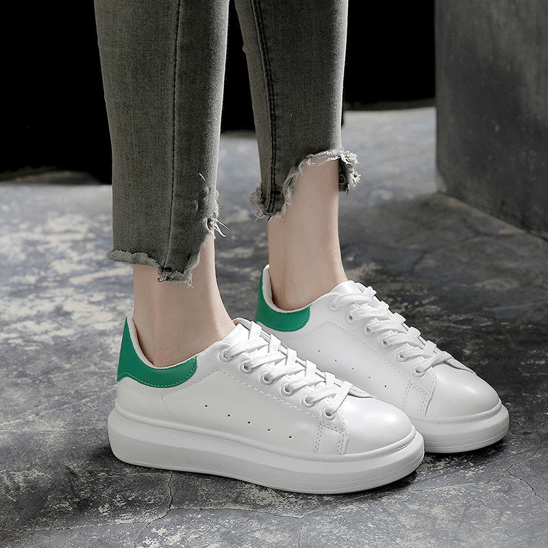Madelina - Damensneaker mit dicker Sohle