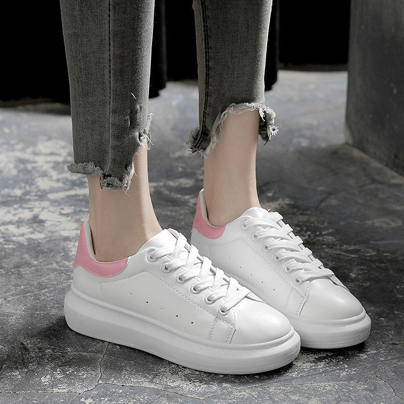 Madelina - Damensneaker mit dicker Sohle