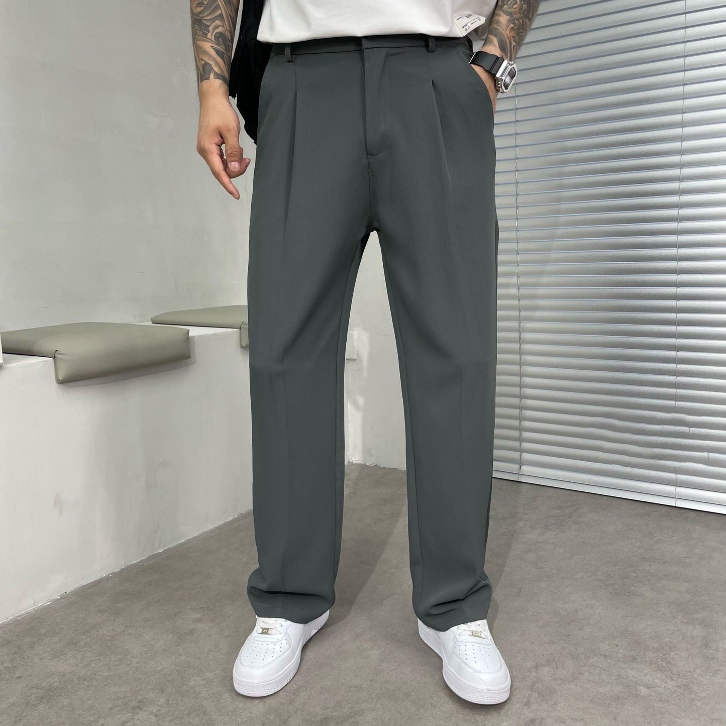 Jones - Bequeme, leger geschnittene Freizeithose für Herren