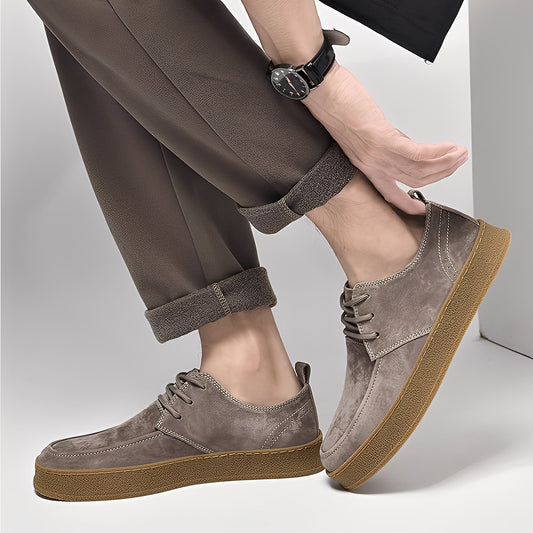 Riordan - Modische flache Herren-Sneaker aus Wildleder
