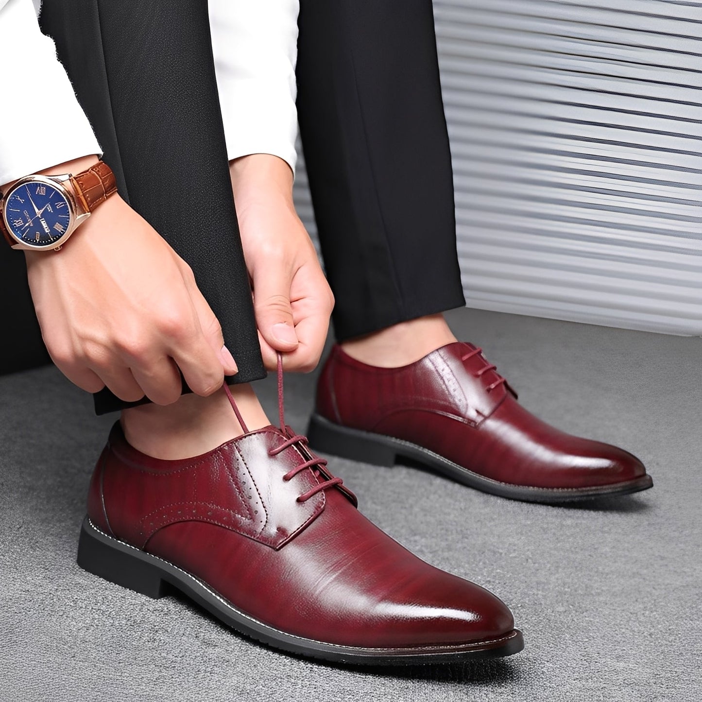Desmond - Schicke Lederschnürschuhe mit Lochmuster für Männer