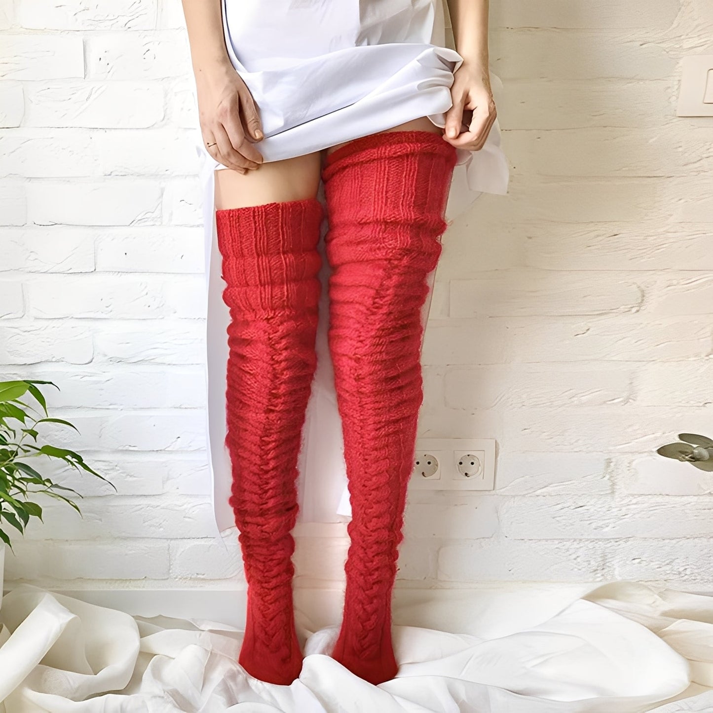 Hailee - Weiche, gestrickte Overknee-Socken für Damen