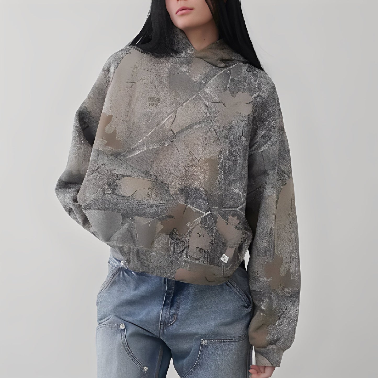 Anya - Bequemer Hoodie in Camouflage