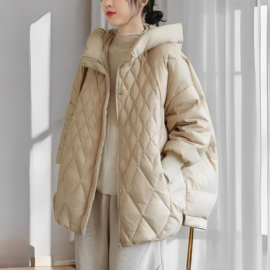 Abigail - Warmer Wintermantel für Damen mit Daunen und Reißverschluss