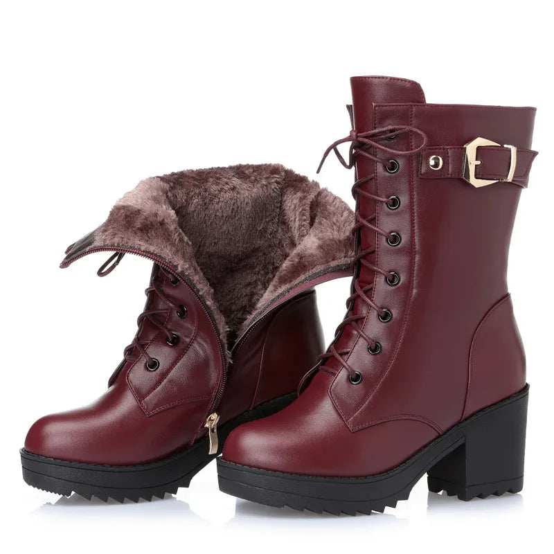 Claudia - Klassische schwarze Winterstiefel aus Leder
