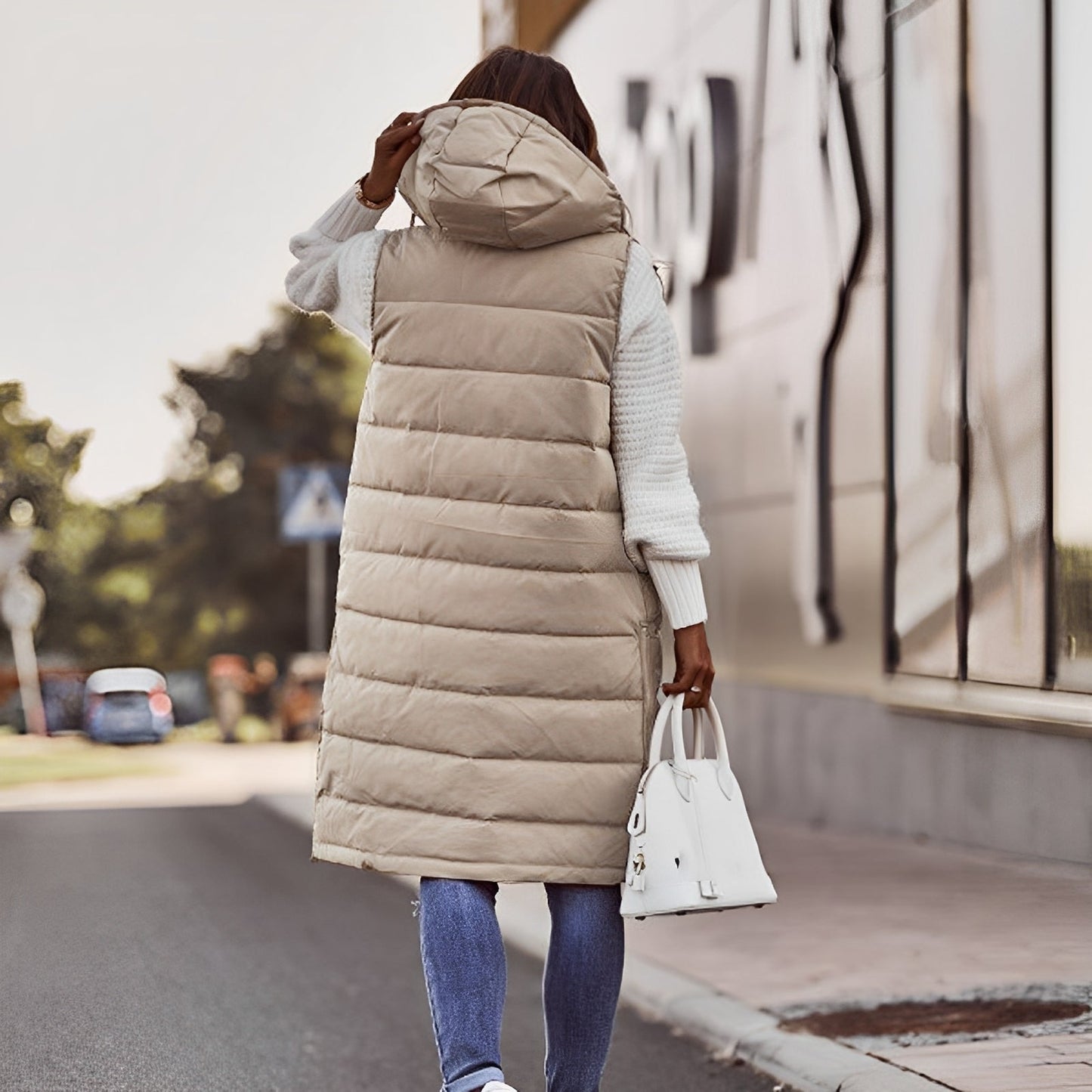Brenna - Stilvolle lange Damen-Daunenjacke