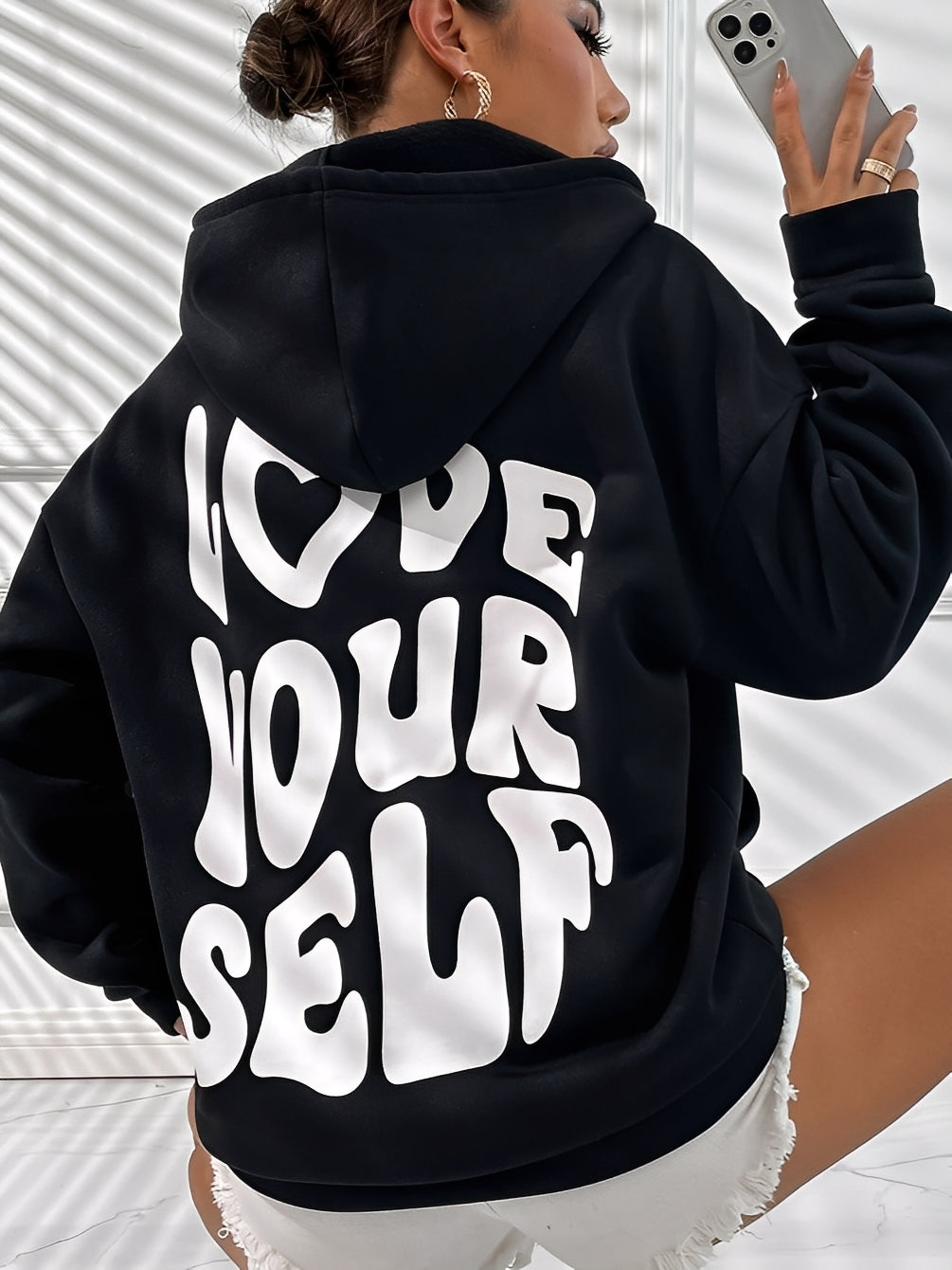 Marian - Modischer Hoodie mit auffälligem Muster für Damen