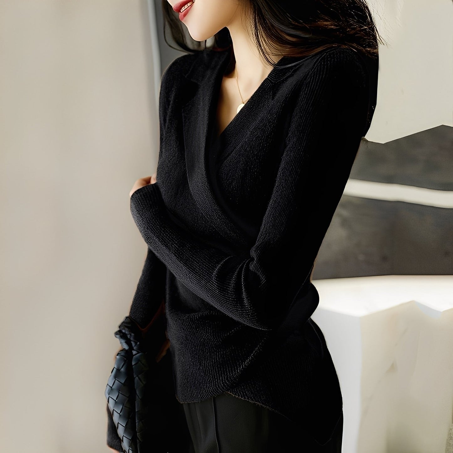 Myrtle - Zeitloser Damenpullover mit schrägem Design und enger Passform