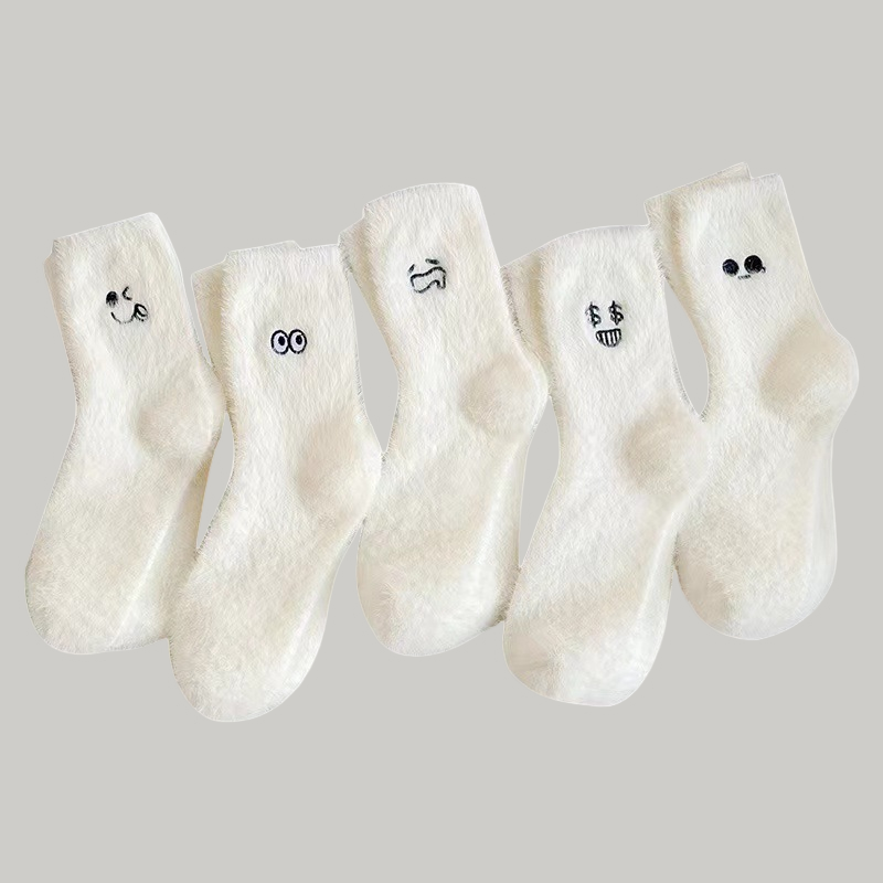 Catherina - Charmante, mittellange Kuschelsocken für Damen