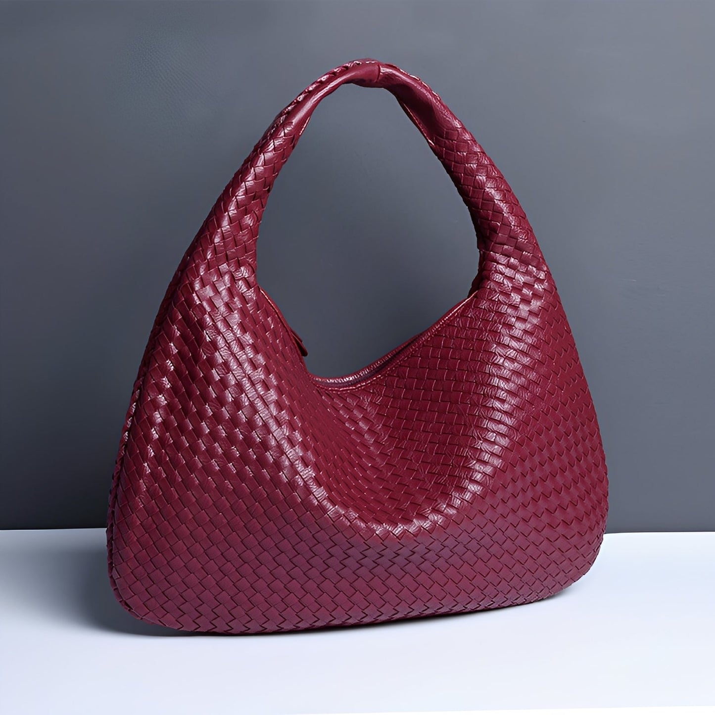 Paulina - Elegante handgefertigte Damenhandtasche