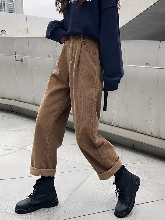 Shelbie - Weit geschnittene Cordhose für Damen im traditionellen Look