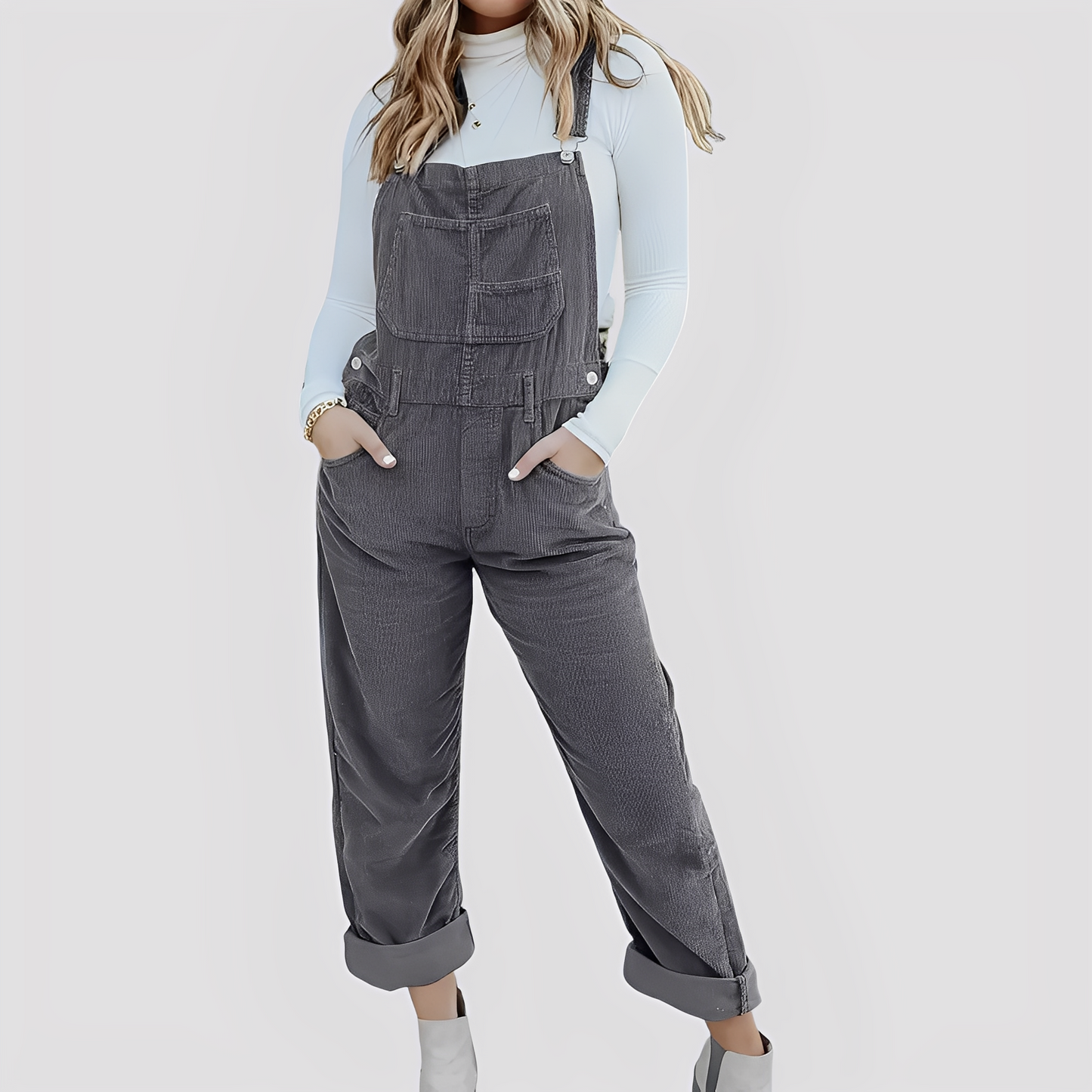 Mildred - Weite, klassische Damenjeans-Latzhose