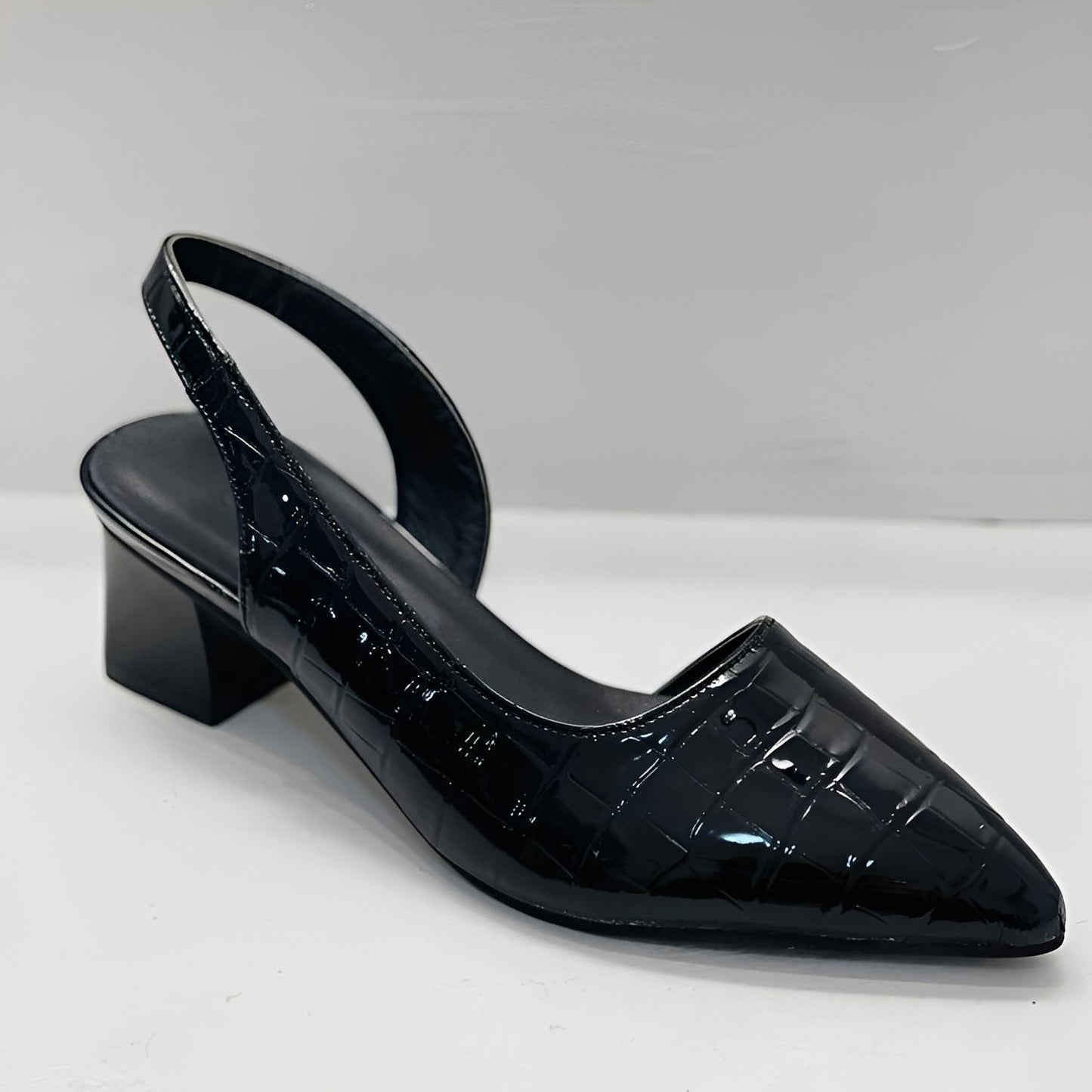Nonie - Zeitlose, bequeme Schuhe für Damen
