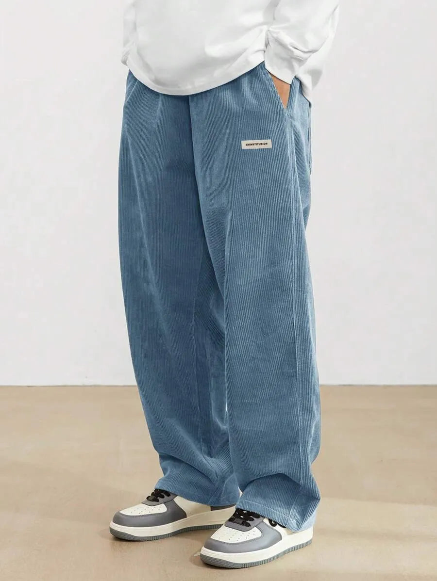 Murdock - Breite Hose im modernen Stil