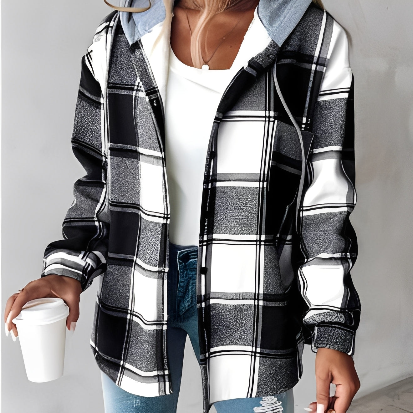 Briana - Komfortable, warme Damen-Kapuzenjacke