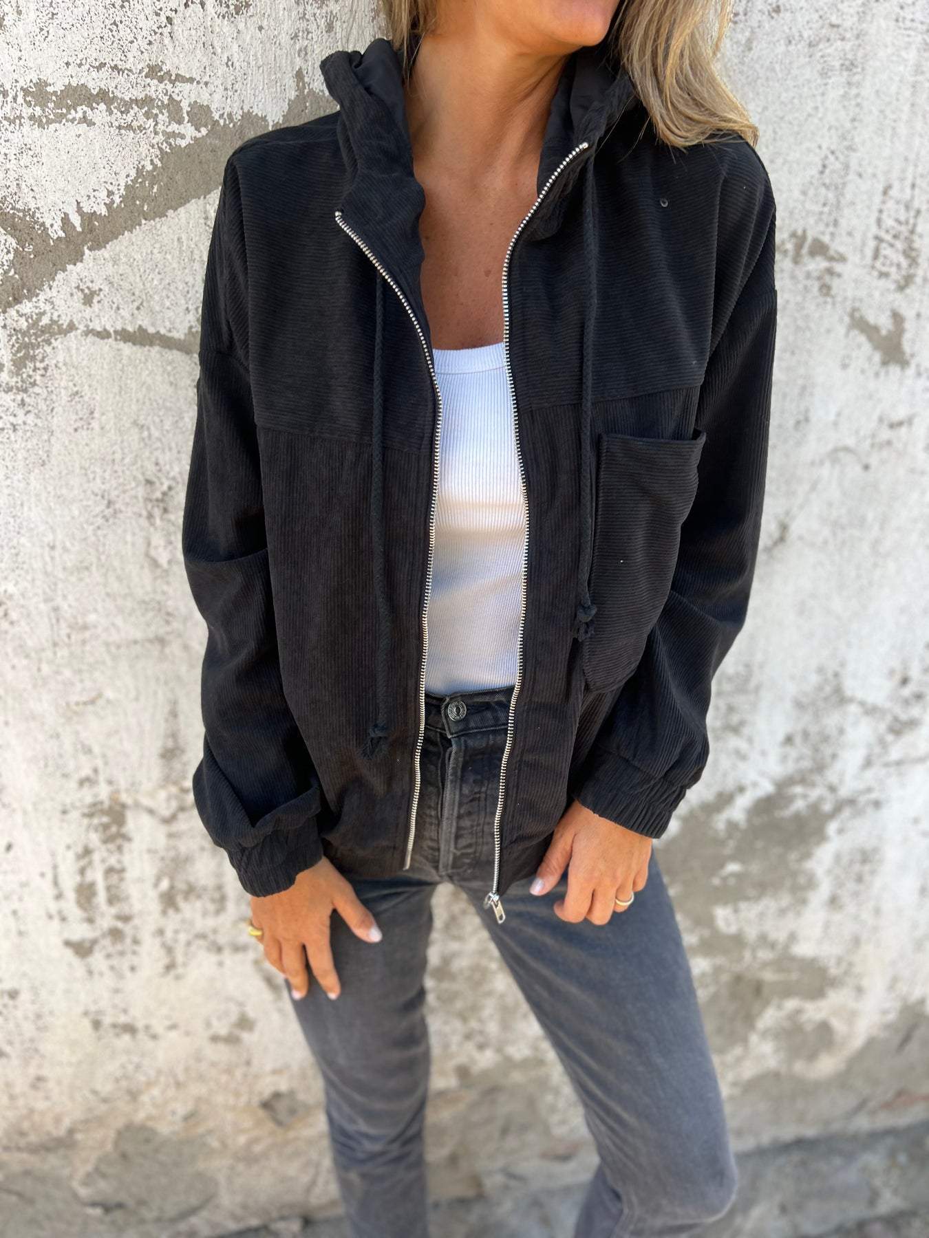 Ariellee – Lässige Jacke mit Kapuze und Zipper