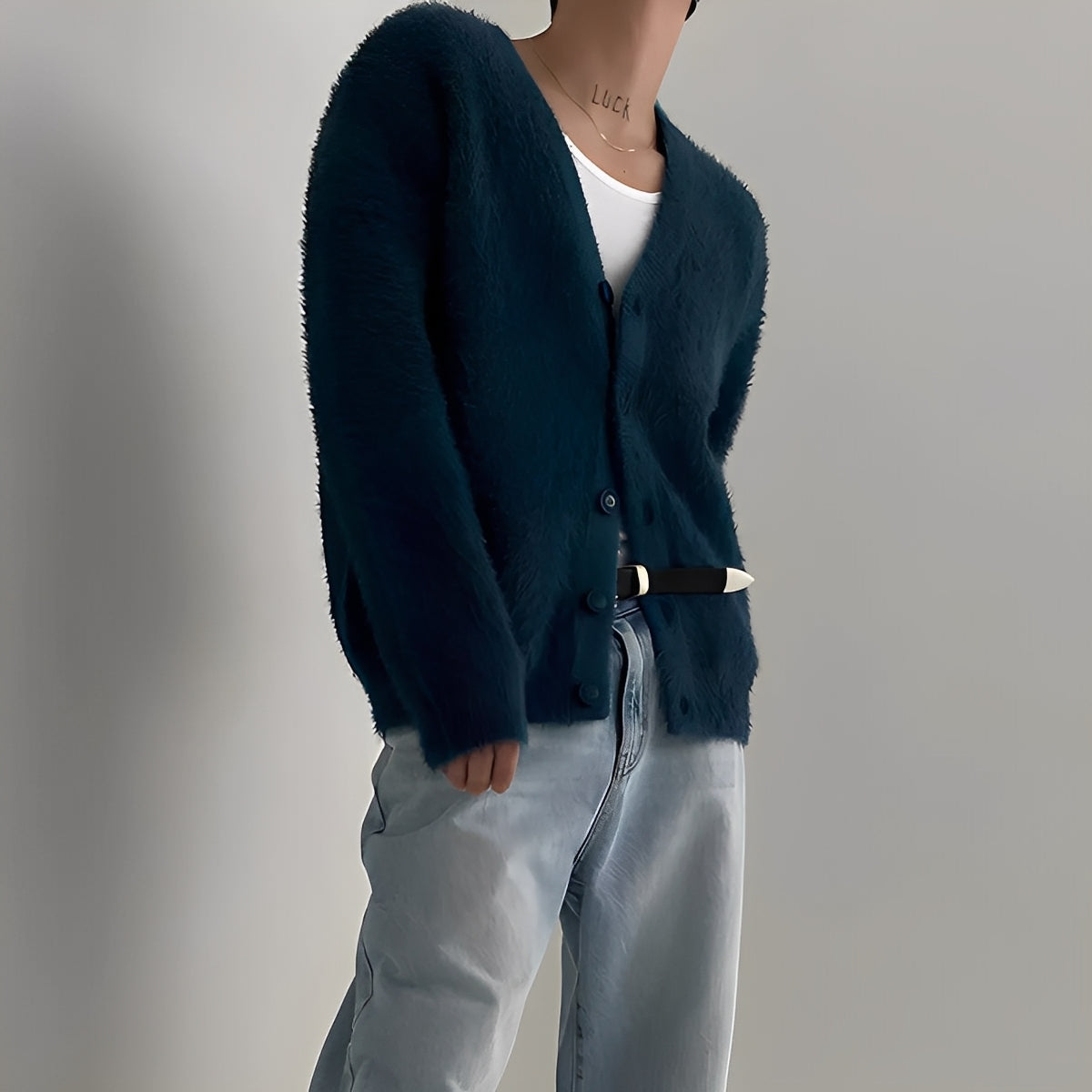 Merton - Komfortable, lockere Herrenstrickjacke aus Wolle