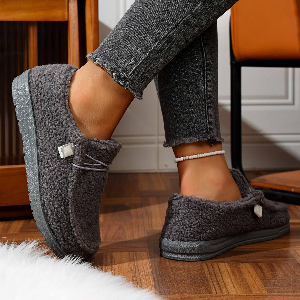Mellony - Moderne flache Teddyschuhe für Frauen