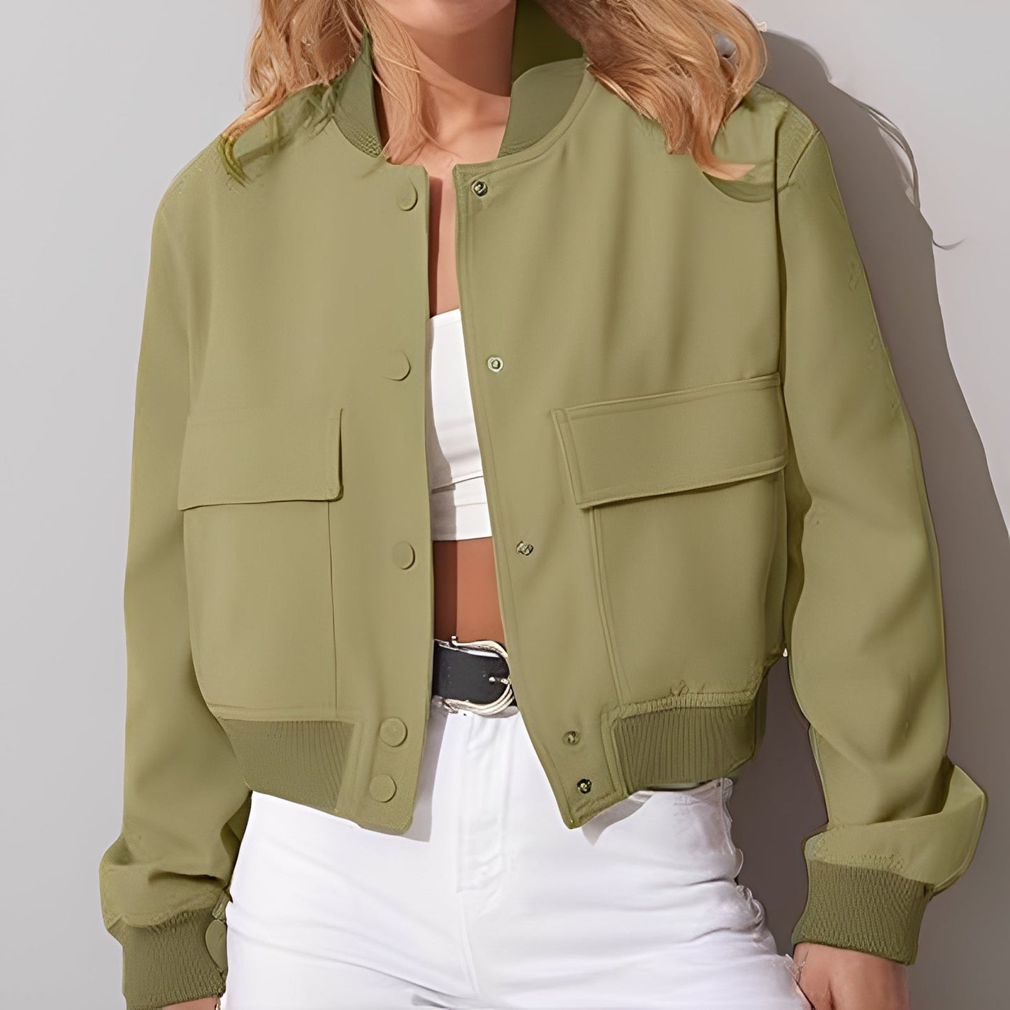 Marva - Bequeme, weite Frauenjacke mit großen Taschen