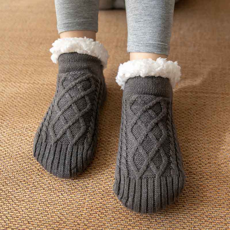 Raquel - Komfortable und rutschfeste Damenplüschsocken für die Winterzeit