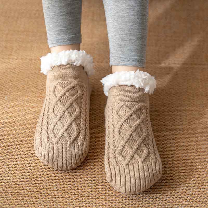 Raquel - Komfortable und rutschfeste Damenplüschsocken für die Winterzeit