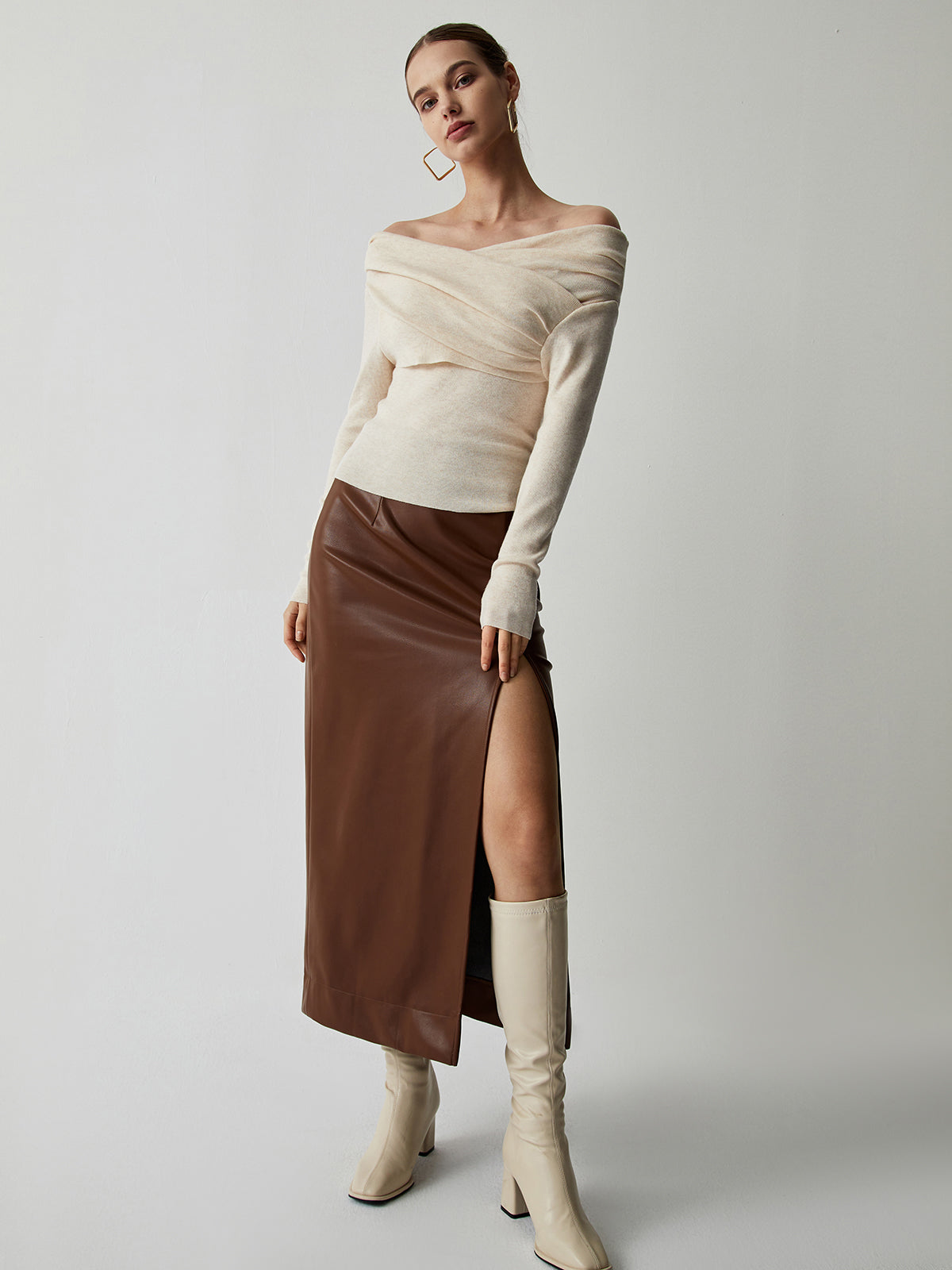 Yasmin – Schulterfreies Stricktop