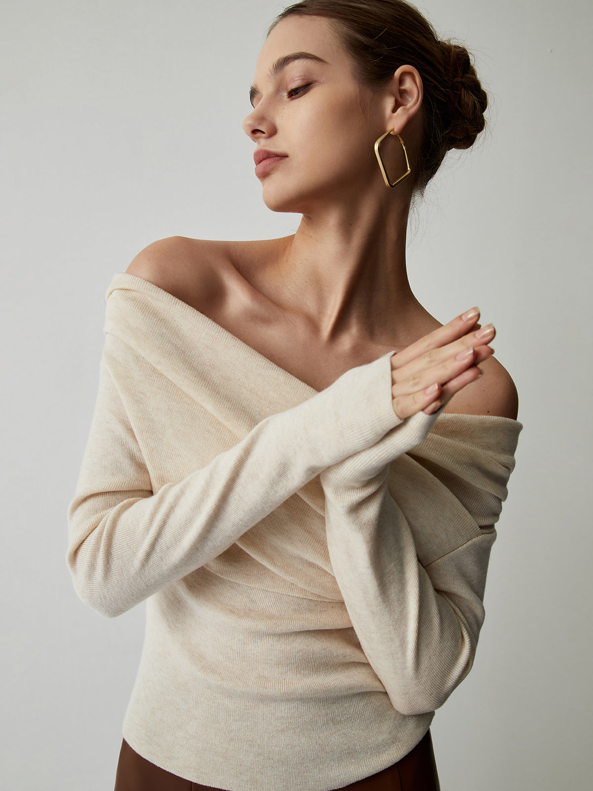 Yasmin – Schulterfreies Stricktop