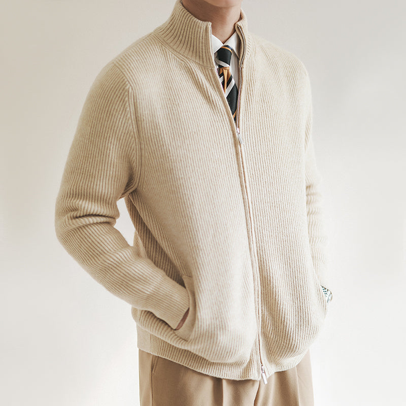 Theo – Bequeme Herren-Strickjacke