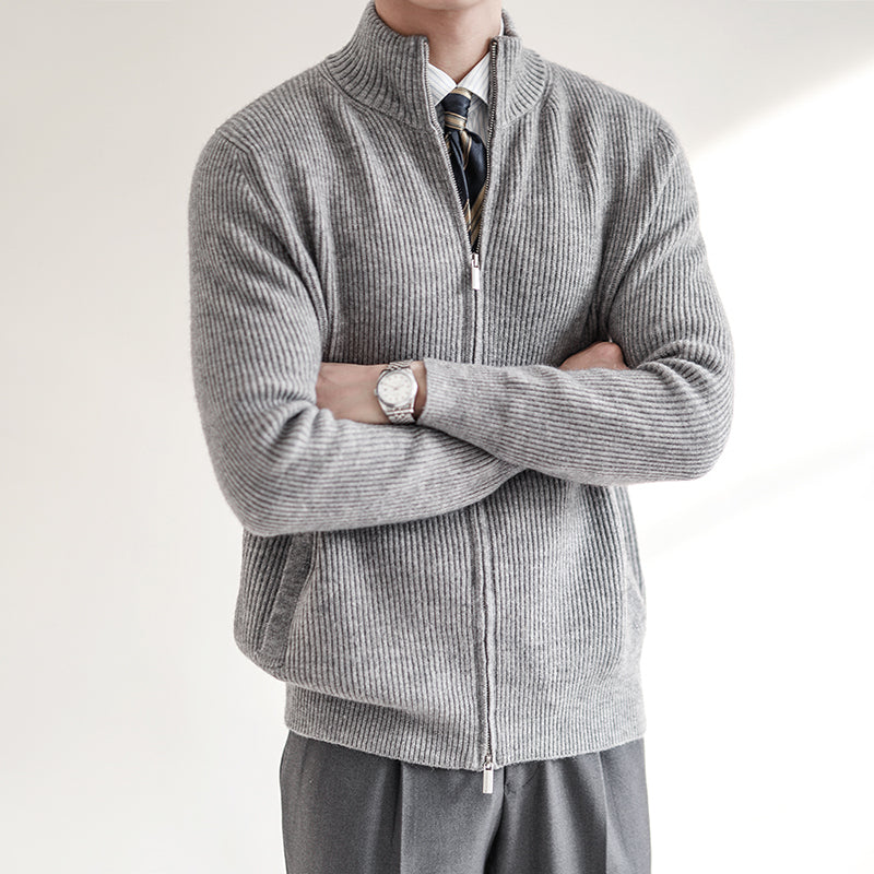 Theo – Bequeme Herren-Strickjacke