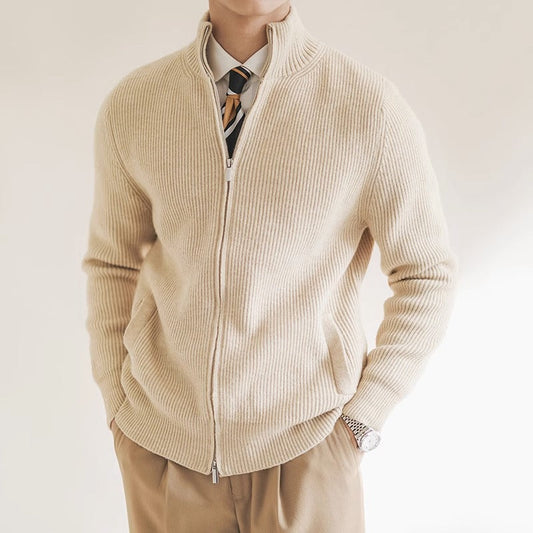 Theo – Bequeme Herren-Strickjacke