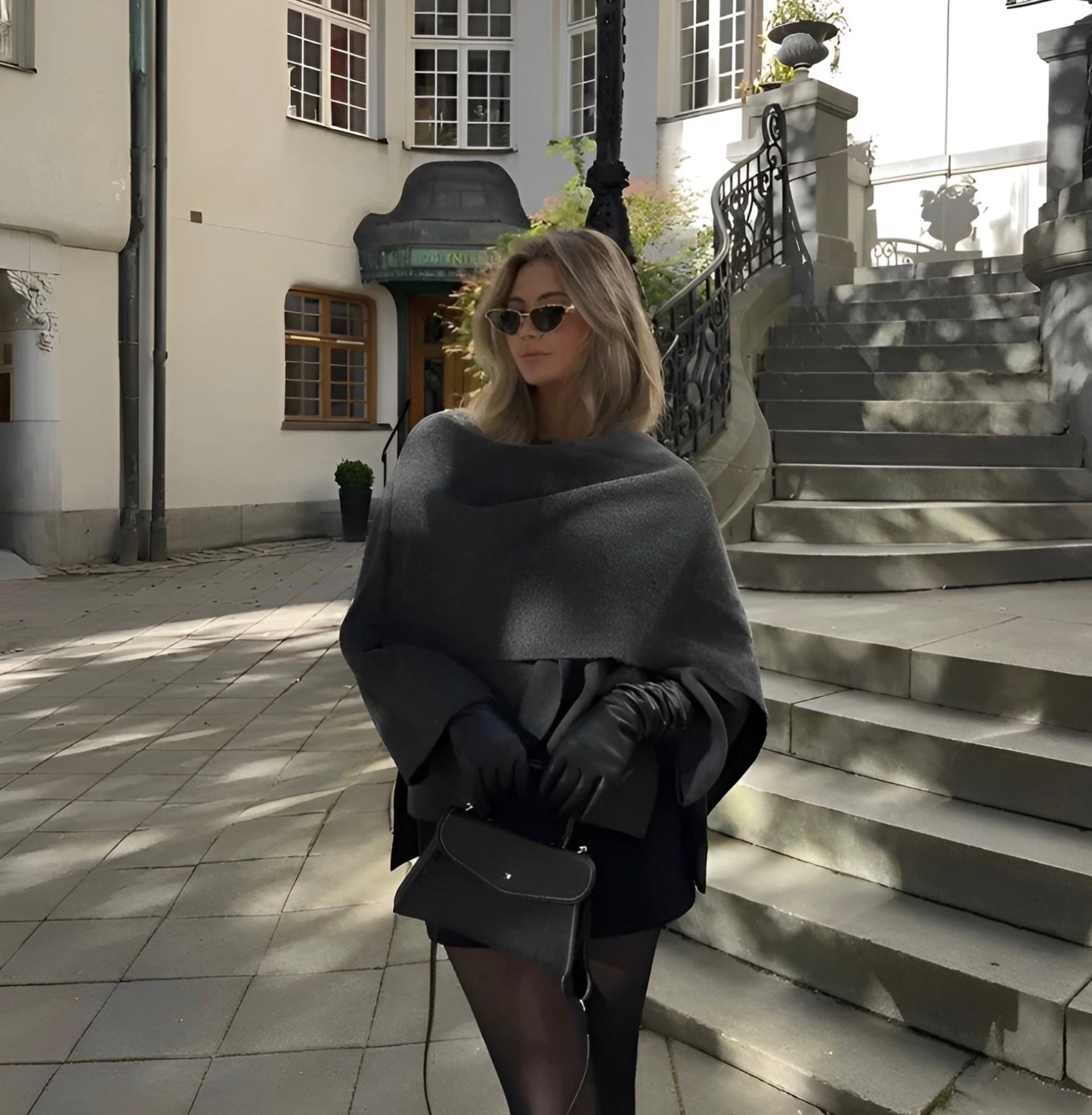 Aurora – Eleganter Oversize-Mantel