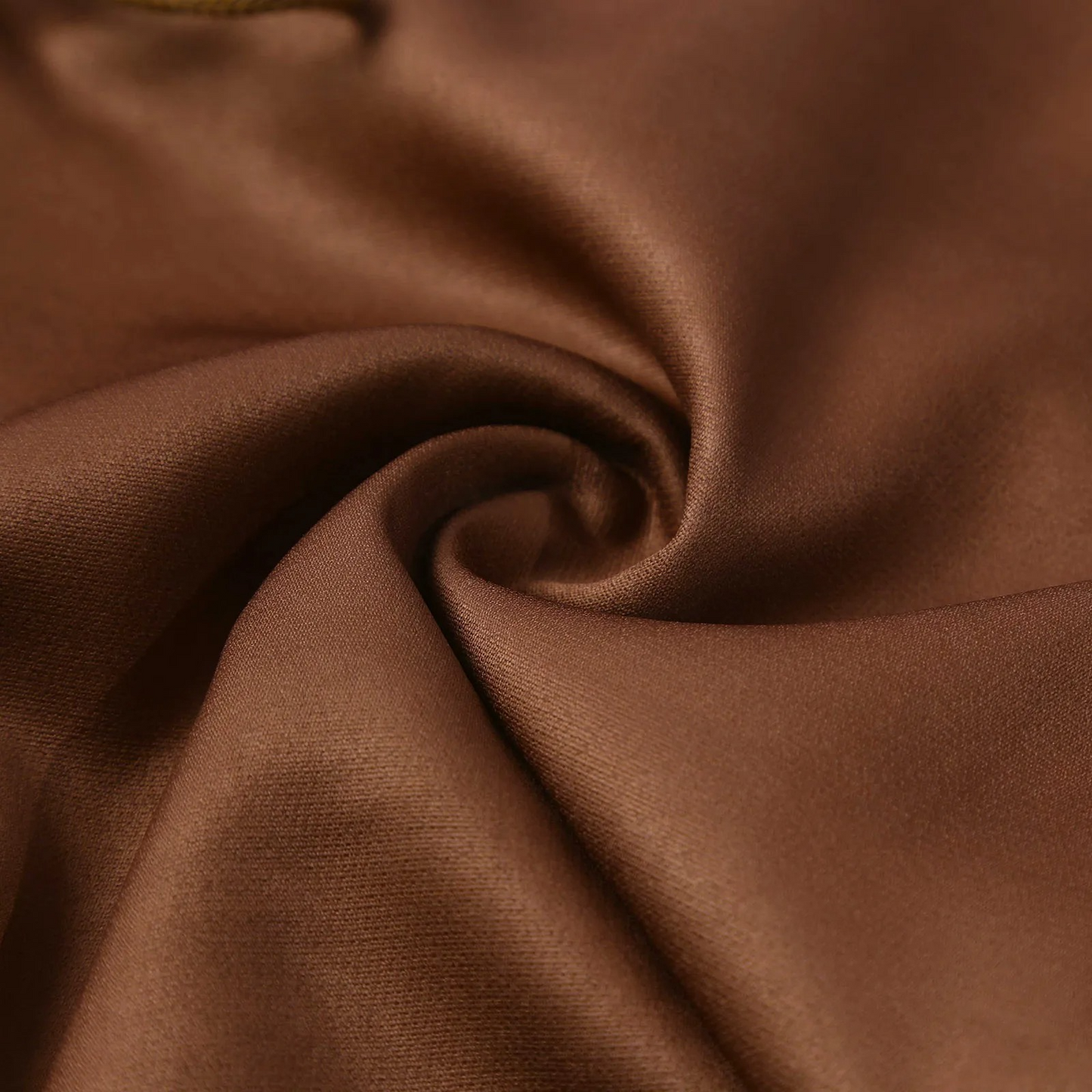 Leon – Einzigartiger und moderner männlicher Stil