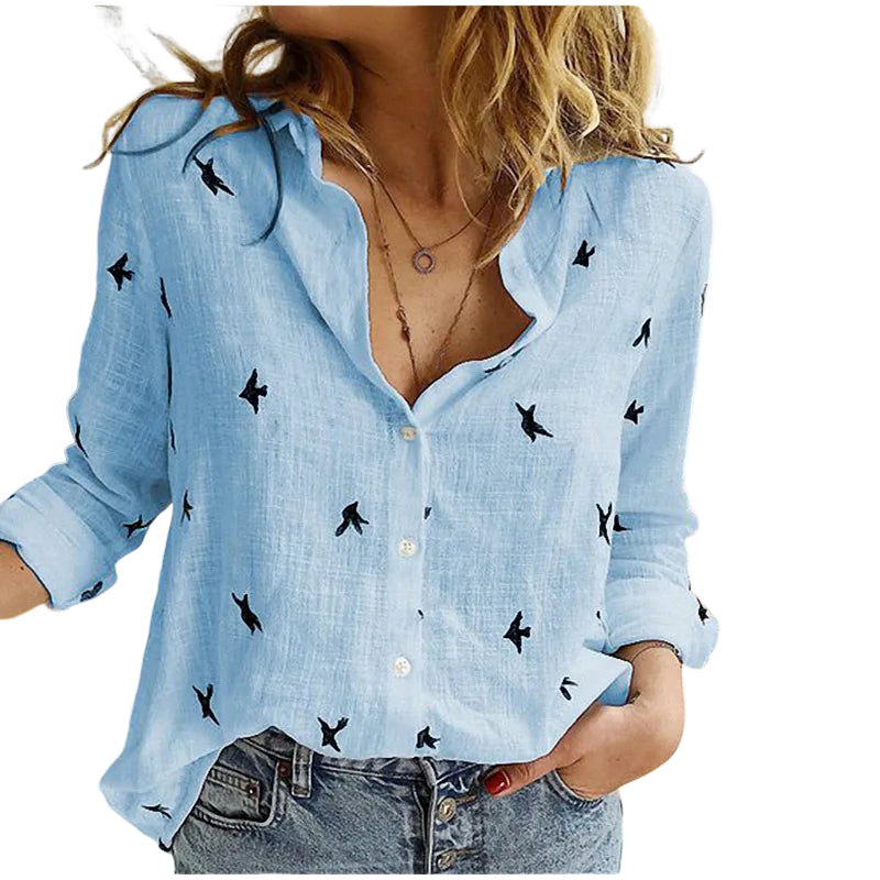Cathy – Legere Bluse mit Vogelmotiv und Knopfleiste