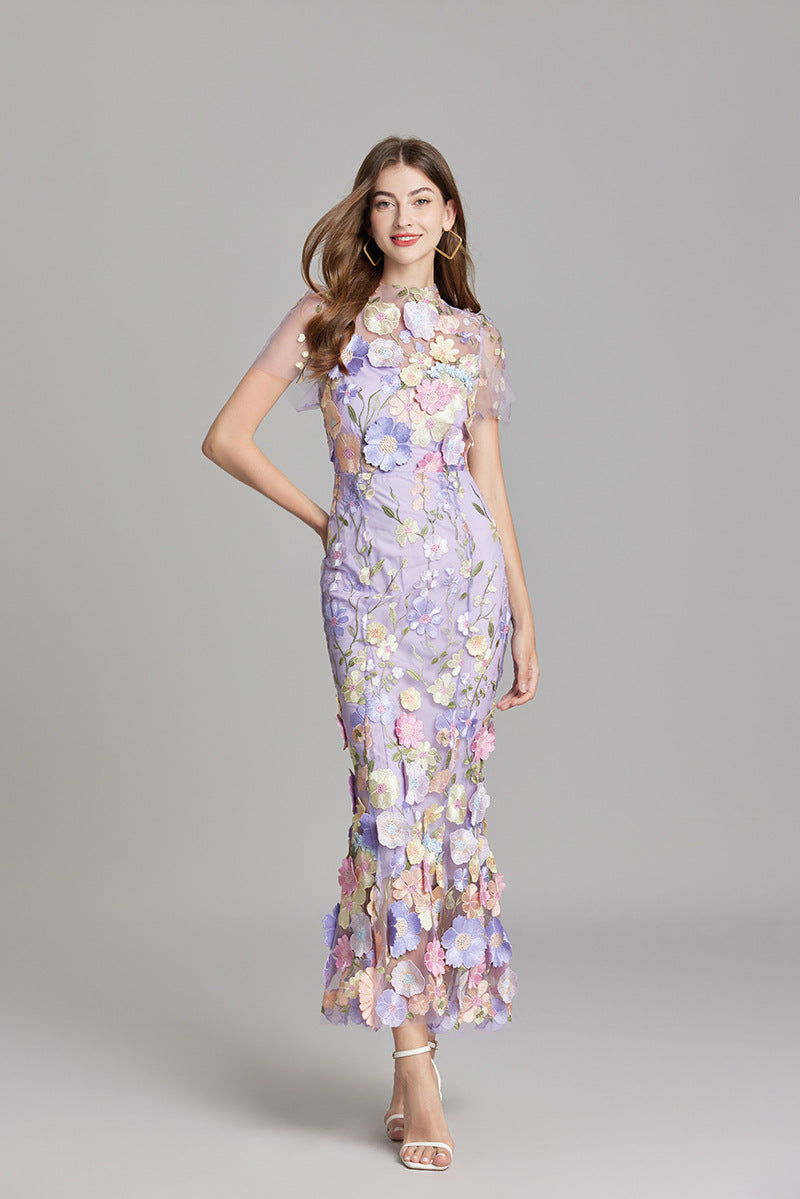 Elina – Besticktes Maxikleid ohne Ärmel