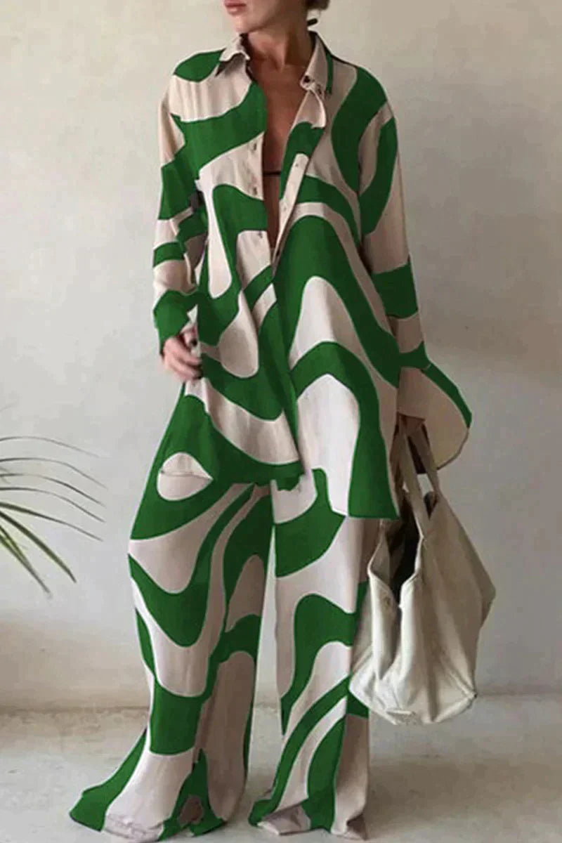 Anika – Zweiteiler mit Print und lockerer Hose