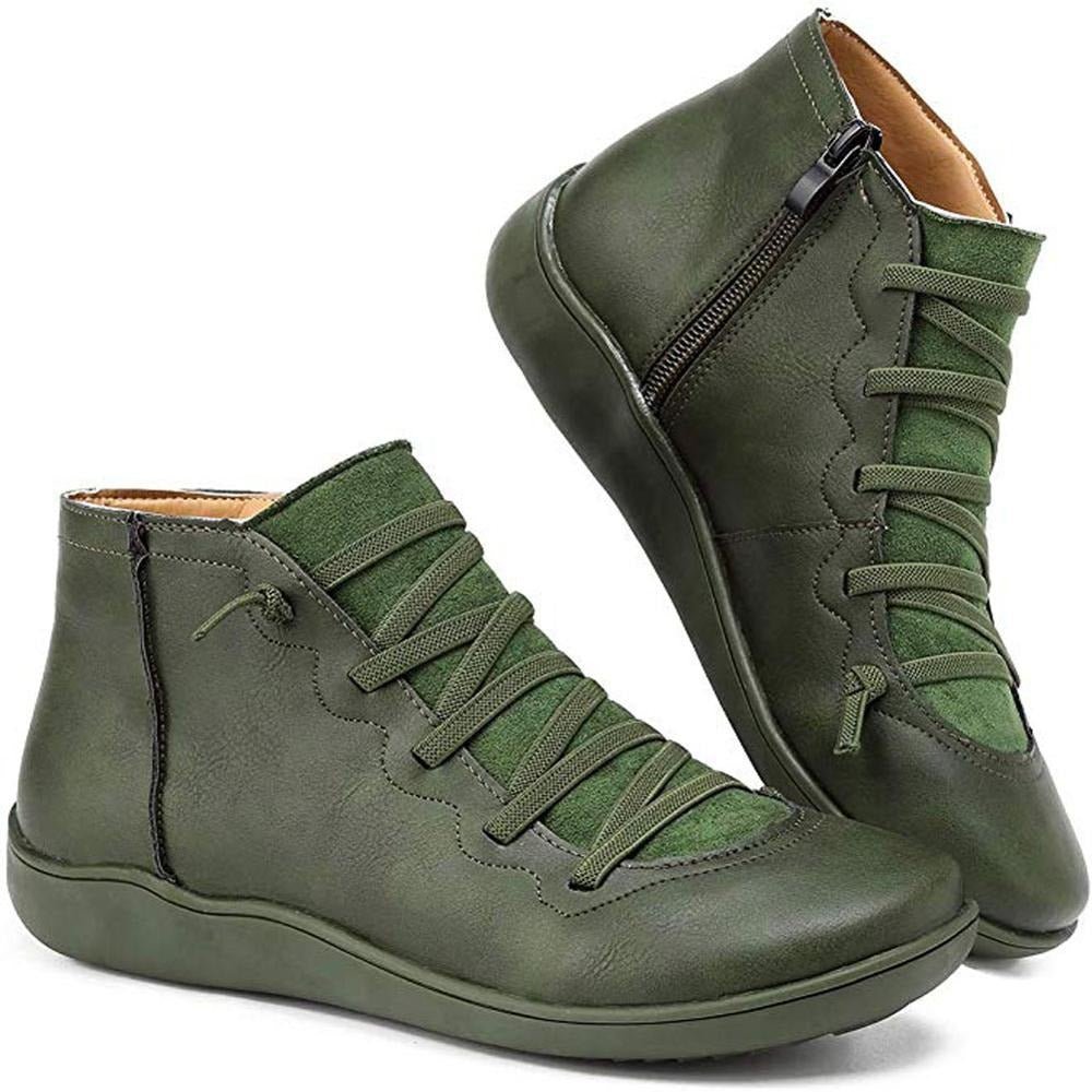 Afra – Traditionelle Schnürstiefel