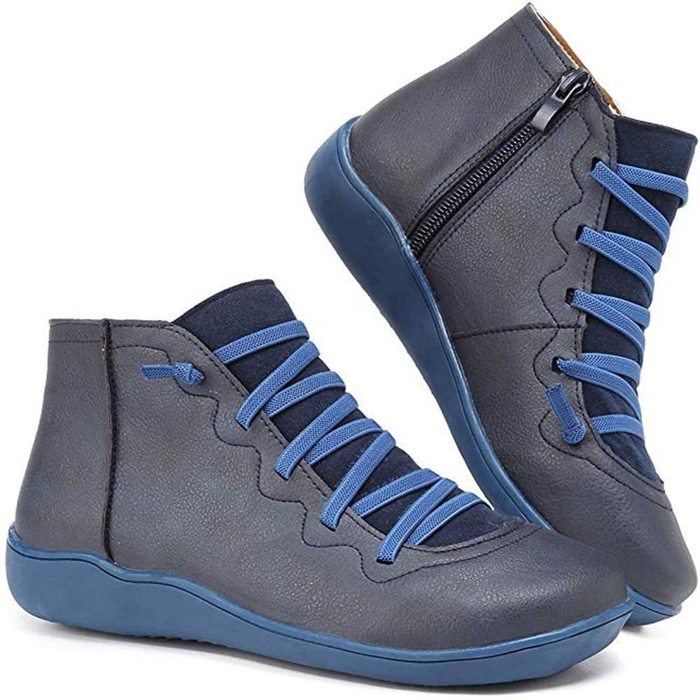 Afra – Traditionelle Schnürstiefel