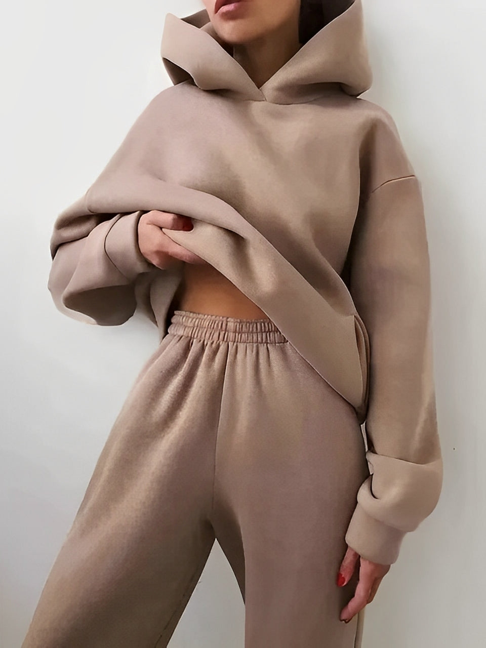 Nora – Damen Kapuzenpullover und Jogginghosen Set