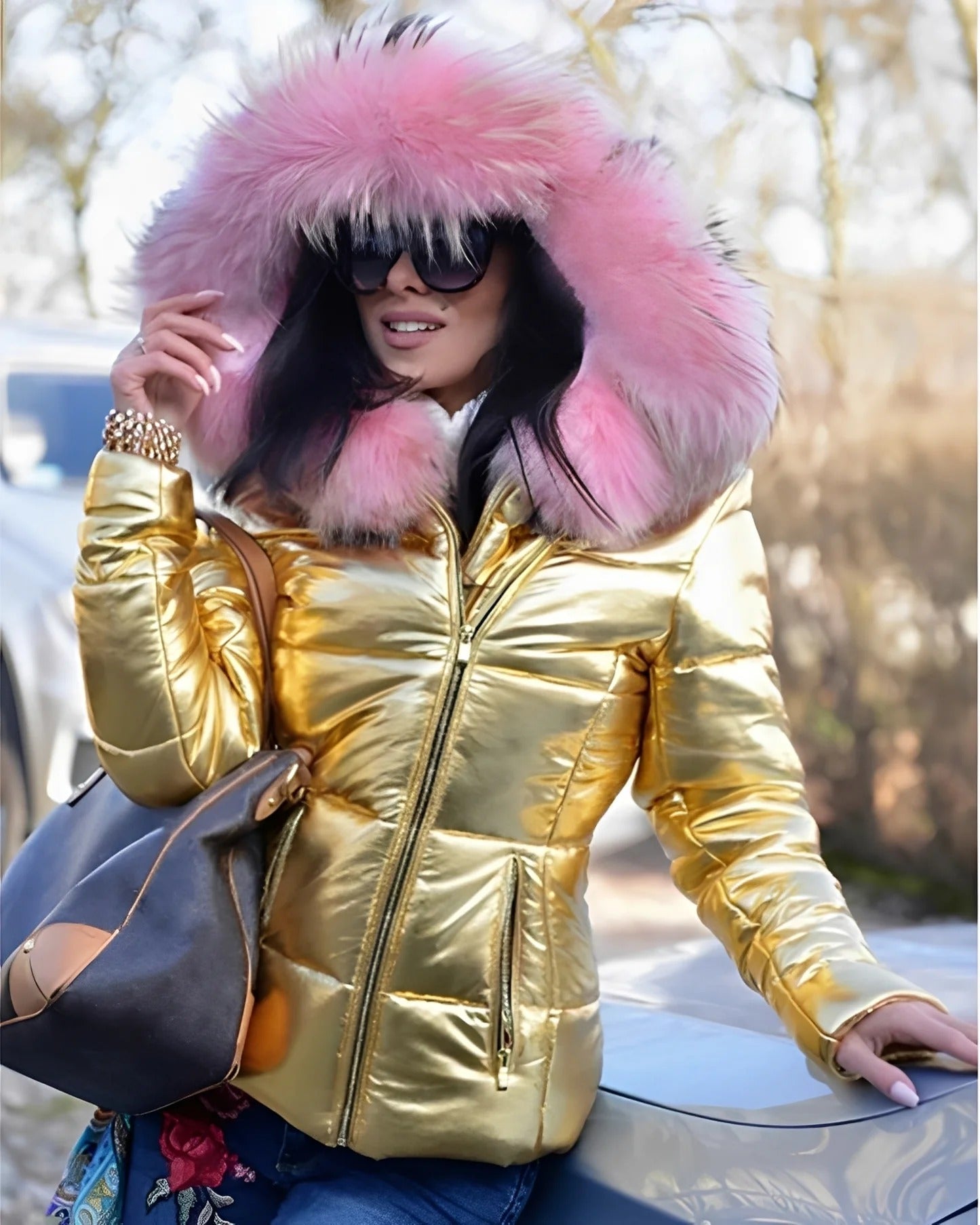 Jessica - Glänzende Daunenjacke mit Kapuze für Damen