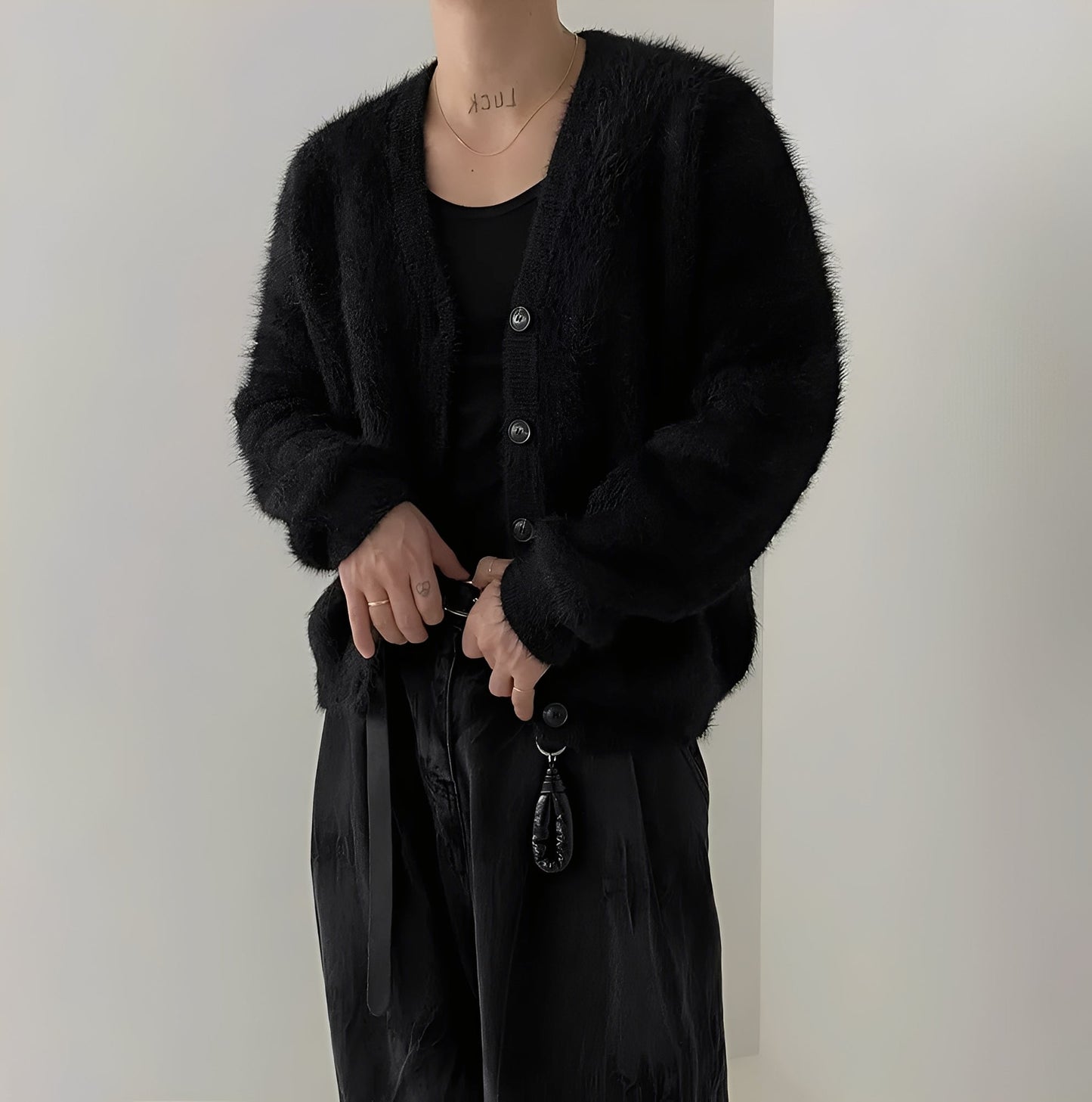 Merton - Komfortable, lockere Herrenstrickjacke aus Wolle