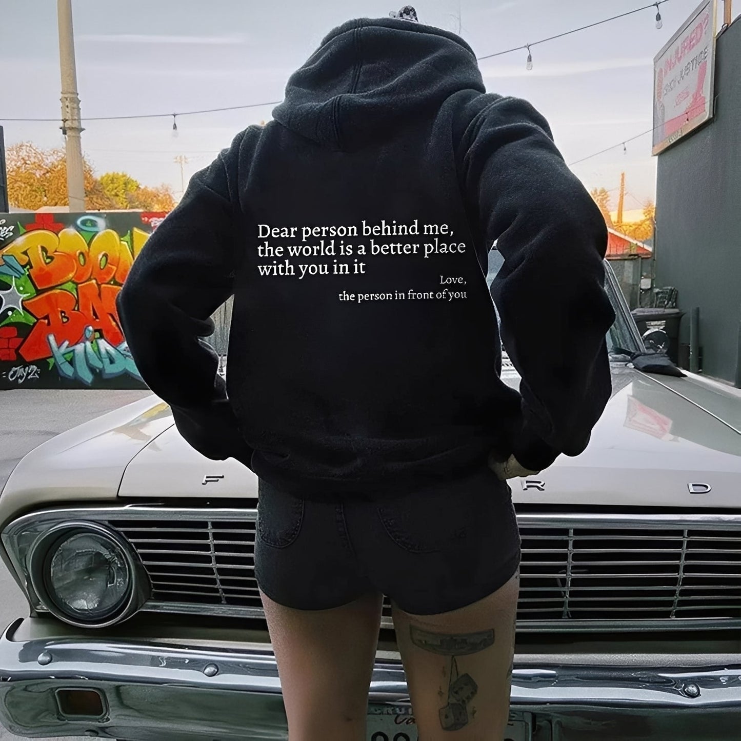 Cecilia - Bequemer Damen-Hoodie mit auffälligem Muster