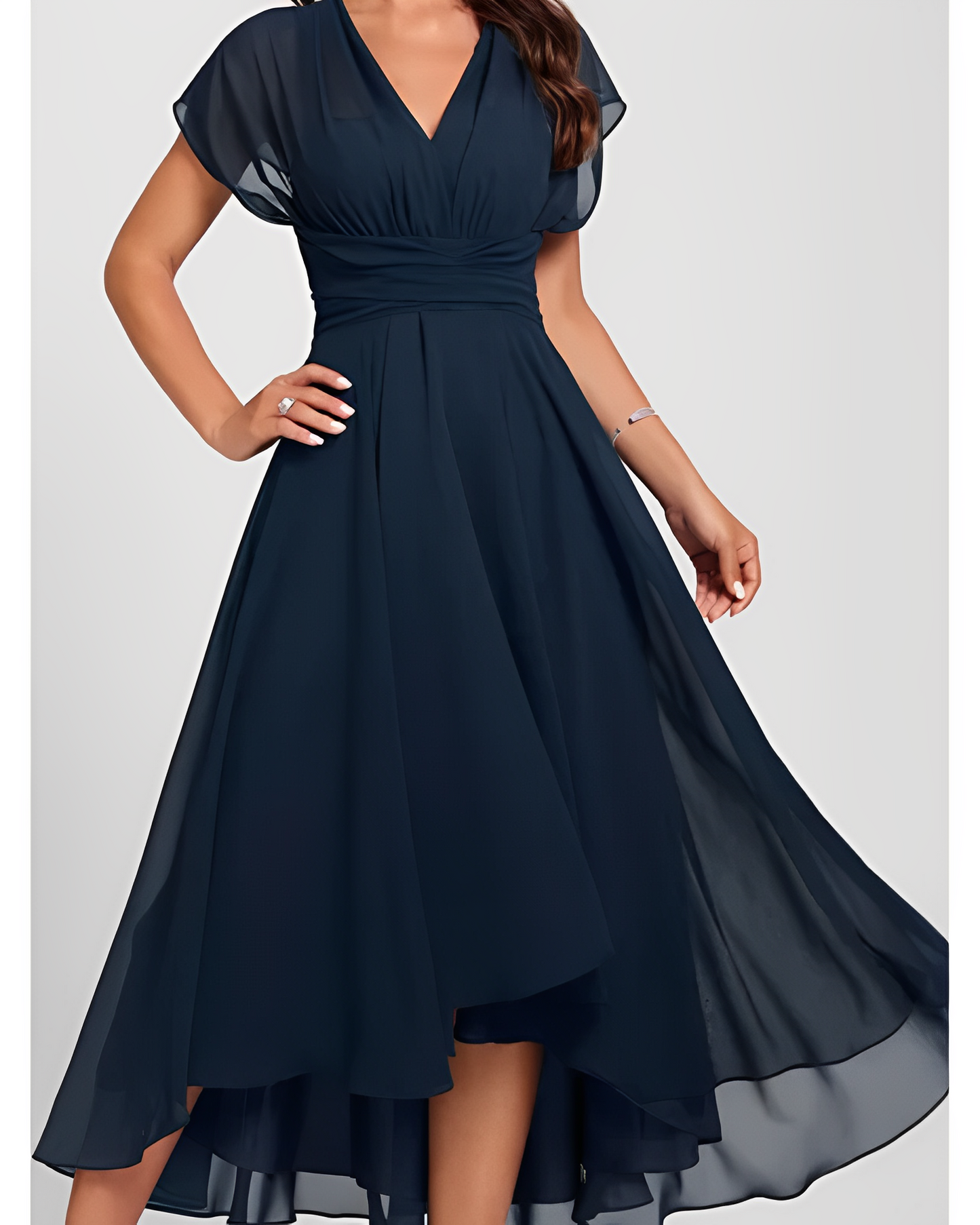 Elisa – Festliches Midikleid mit V-Ausschnitt