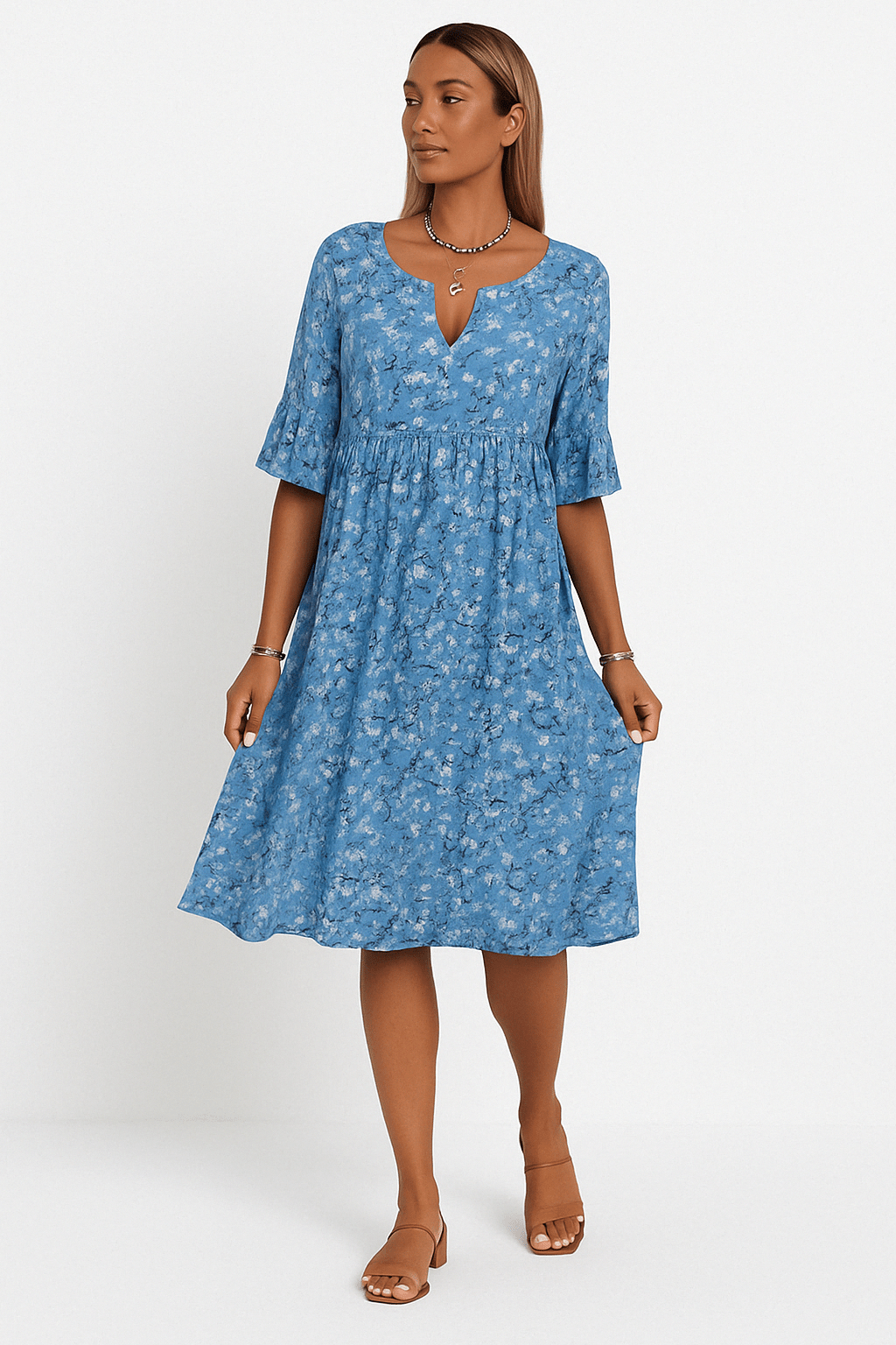 Annalena – Geblümtes Kleid im femininen Stil
