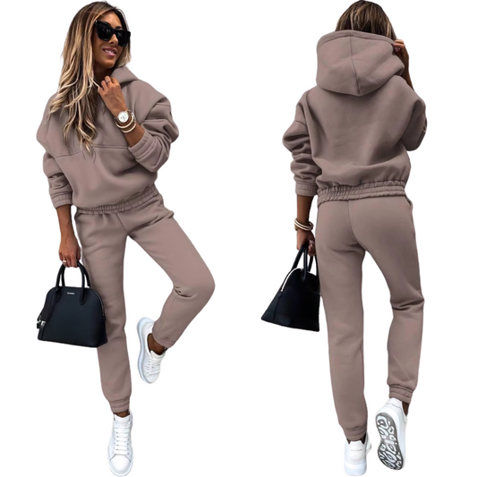 Alisha – Langärmliges Hoodie-Hosen-Set