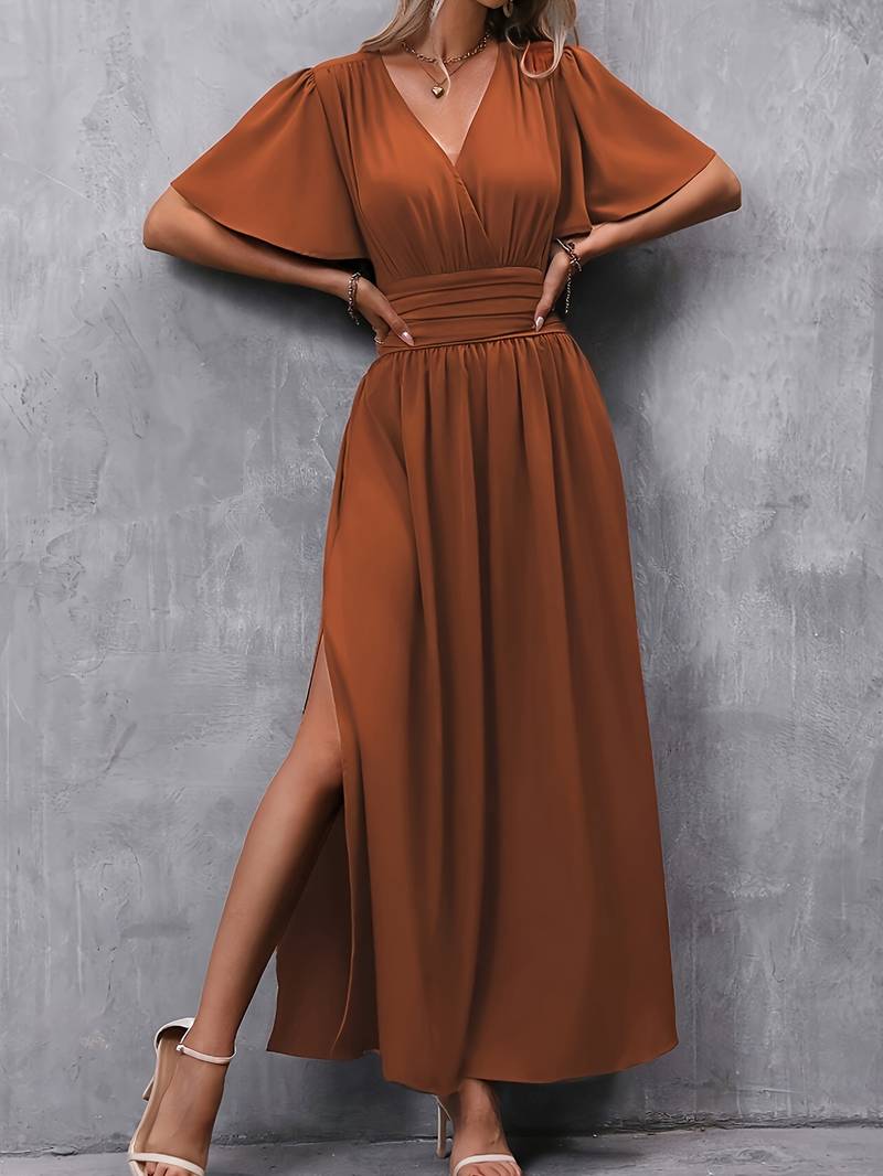 Juliette – Damenkleid mit Rüschenausschnitt und Falten-Taille