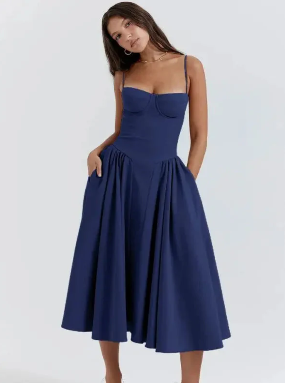 Chloe – Sommerkleid mit V-Kragen für Damen